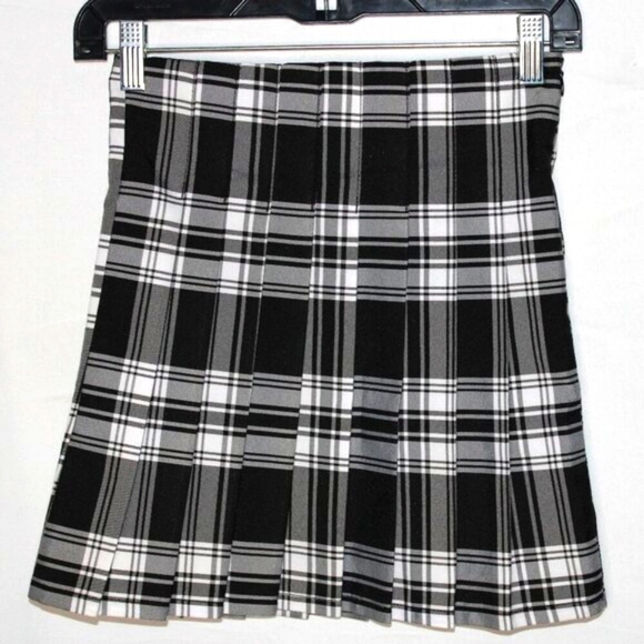 🖤 No Boundaries Y2K Plaid Mini Skirt – XS 1 – Nwot 90s Retro Preppy Clueless🖤 - Picture 2 of 4